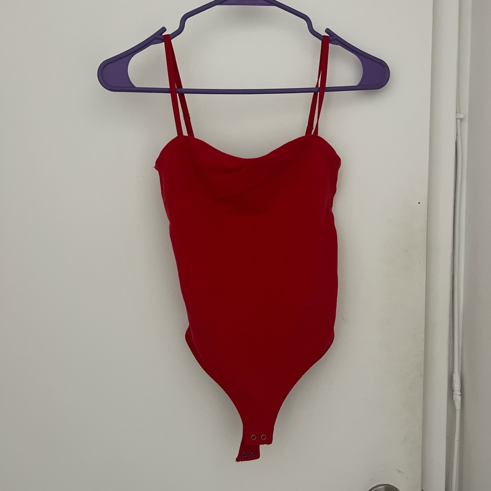 Abercrombie & Fitch Bra Free red bodysuit